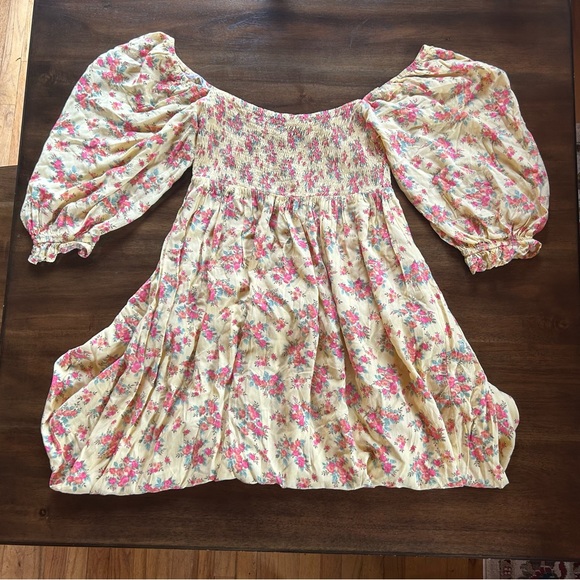 Faithfull the Brand Dresses & Skirts - Faithful the Brand Yellow Floral Print Dress Size 8